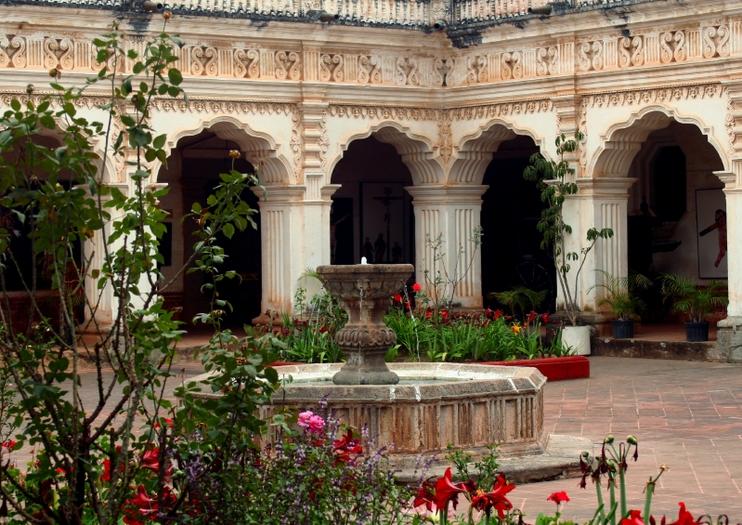 Museum of Colonial Art (Museo de Arte Colonial)
